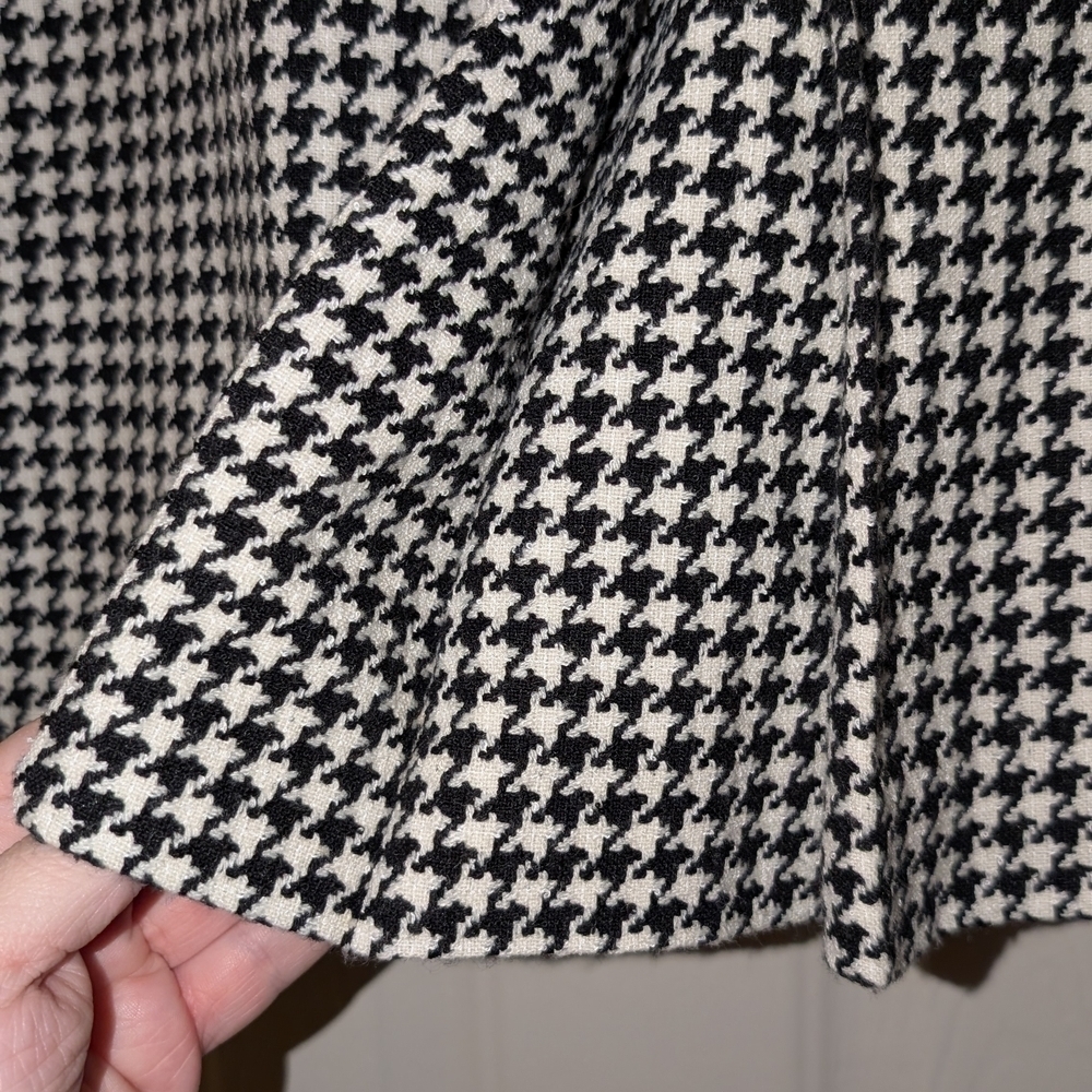 Black White Houndstooth Knee Length Pencil Skirt - Picture 3 of 5